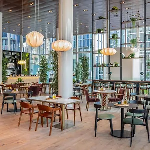 https://innside-by-melia-amsterdam.amsterdamhotelsnl.com